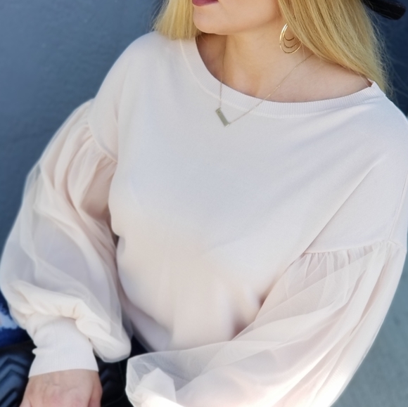 IT'S CALLED CHIC balloon sleeved Blouse - … - Picture 9 of 11